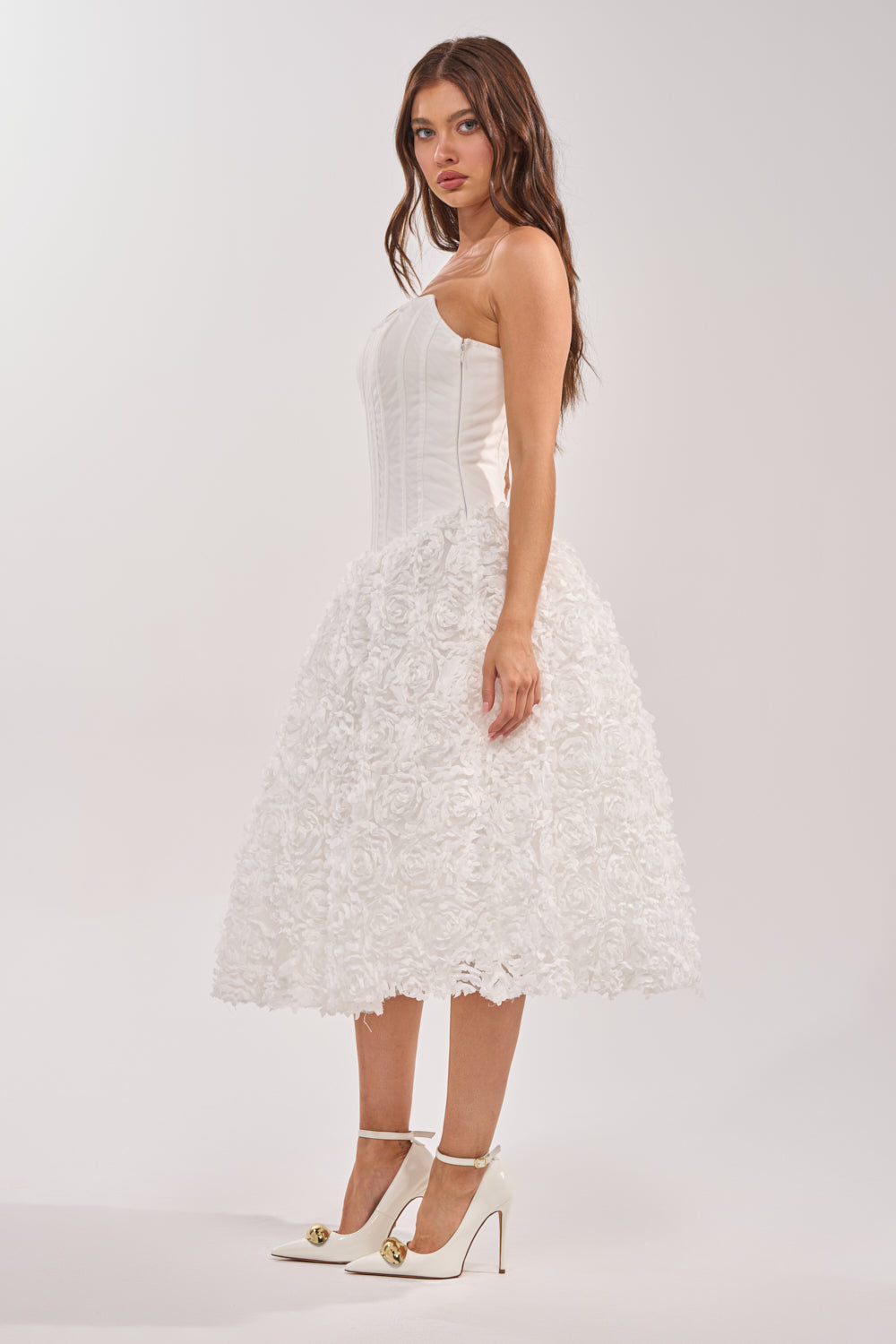 FIND ME LATER FLORAL CORSET MIDI DRESS IN WHITE